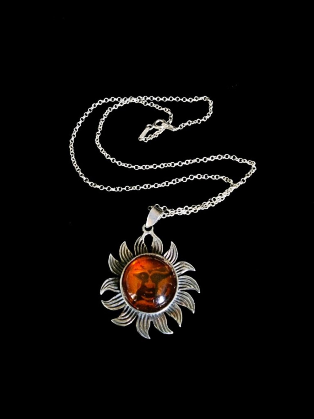 Vintage 90s 925 Sterling Silver Baltic Amber Sunburst Face Pendant Necklace 15"